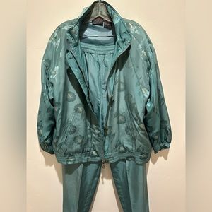 Mureli silk women’s casual suit, size M